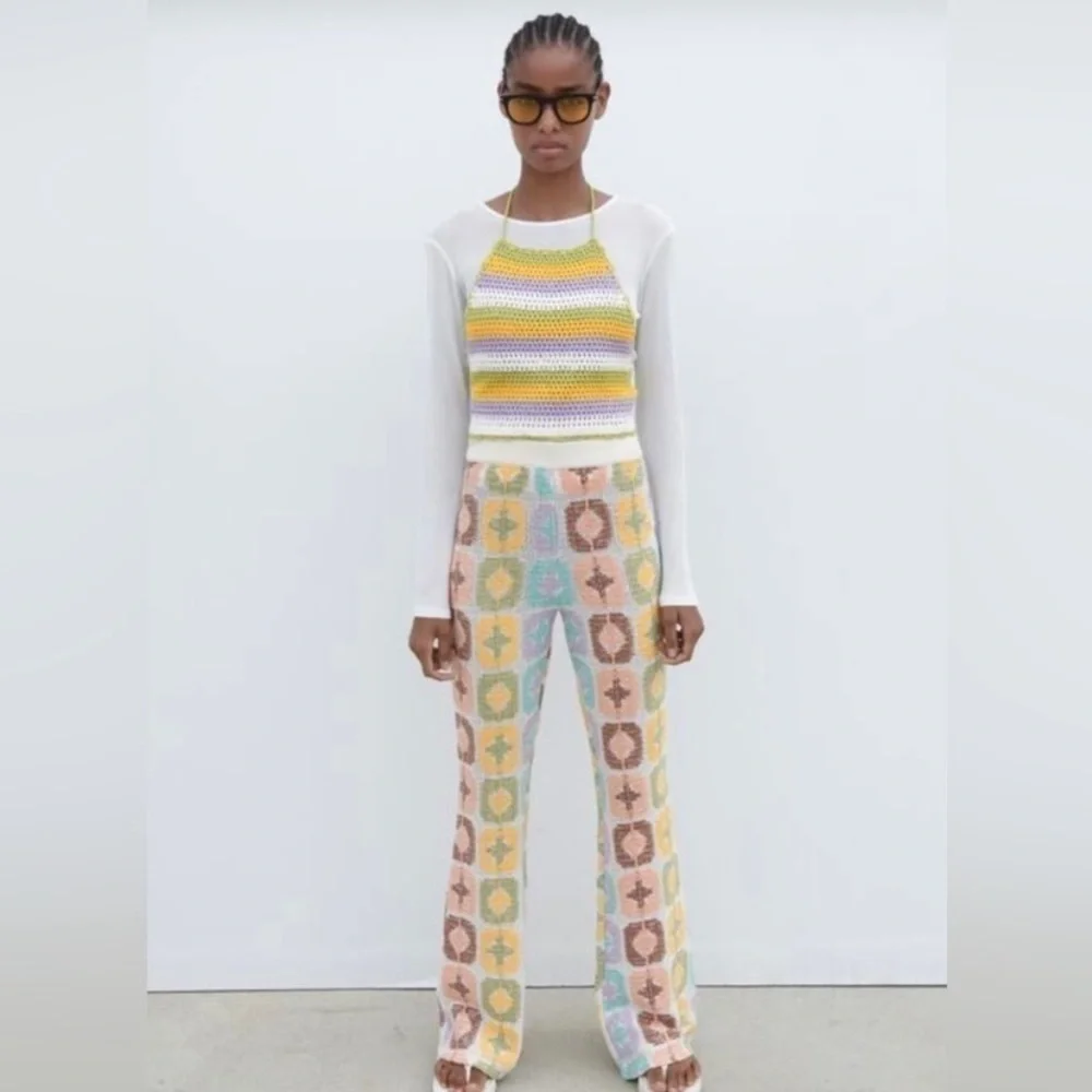 Zara • crochet cropped top - Picture 2 of 10